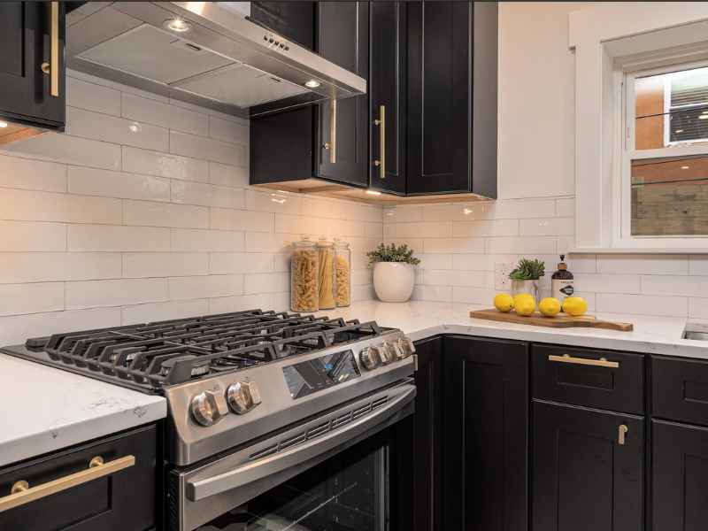 Outdated Bala Cynwyd kitchen showing signs that a full remodel is needed